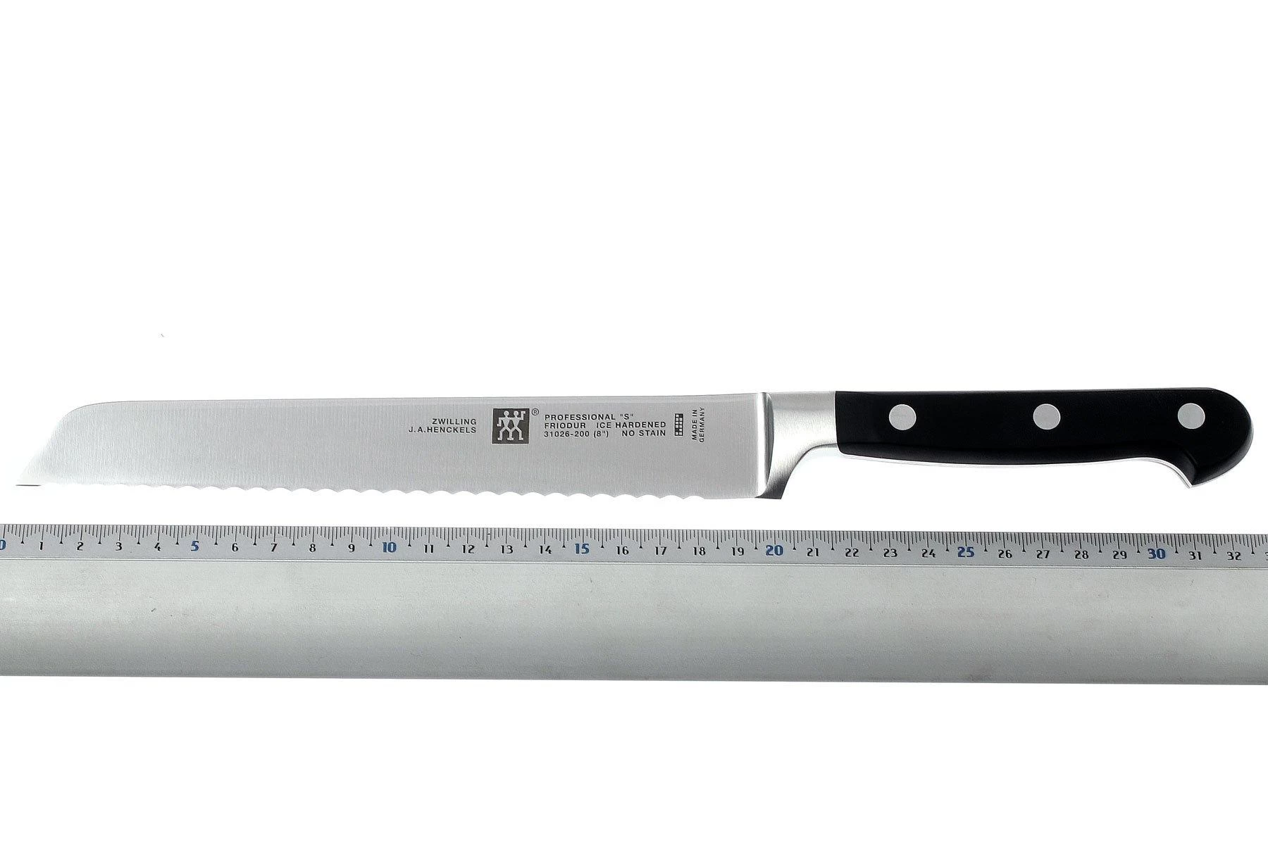Zwilling - Professional « S » Couteau à Pain 20 Cm 4 Zwilling - Professional « S » Couteau à Pain 20 Cm – Image 4